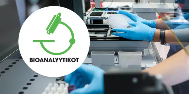 logo ja kahden bioanalyytikon kädet